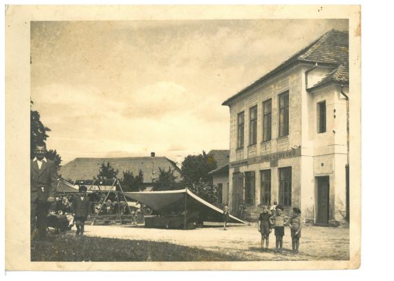 v obr archiv z Pořína
