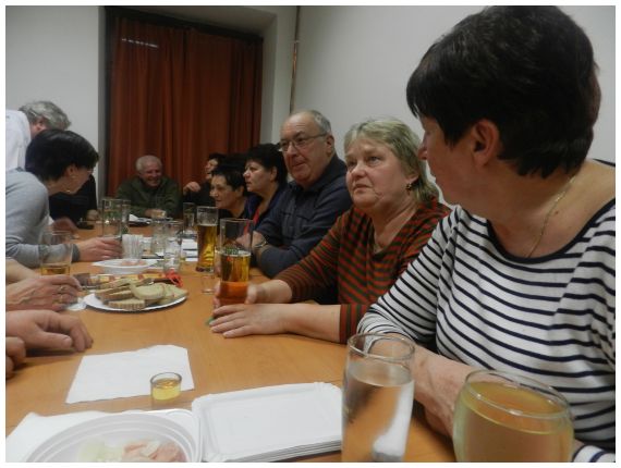 v obr pomáhali se setkáním